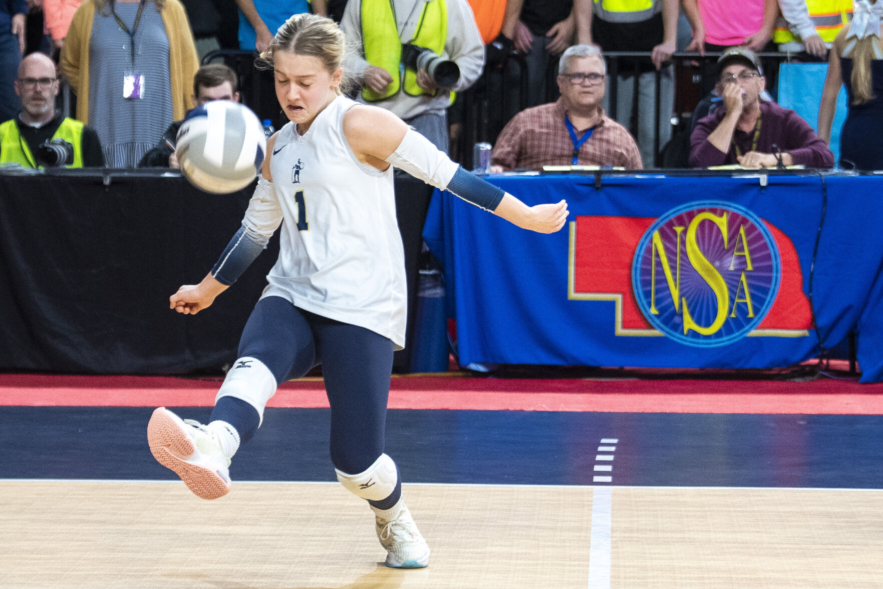 Class C-2 state volleyball: Lincoln Lutheran vs Oakland-Craig
